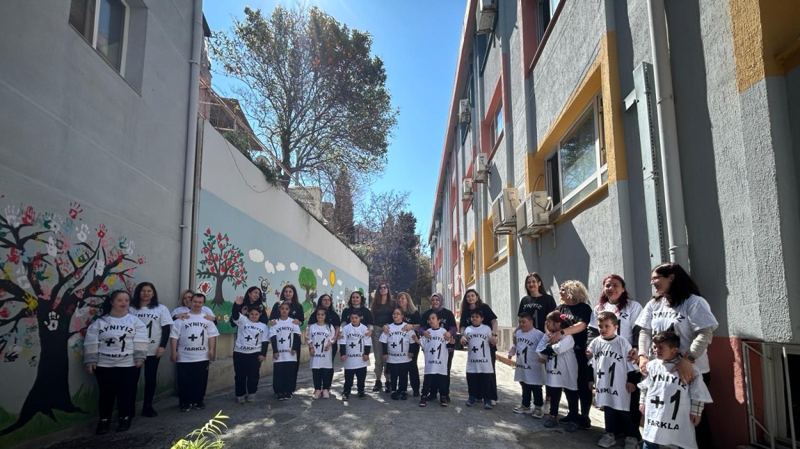 Ahmet Şefika Kilimci Özel Eğitim Uygulama Okulu Olarak 21 Mart Down Sendromlular Günü büyük bir coşkuyla kutlandı
